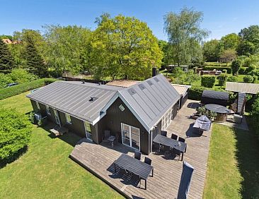 Vakantiehuis "Branko" - 200m from the sea