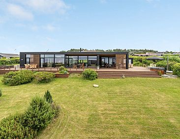 Vakantiehuis "Mahilo" - 300m from the sea