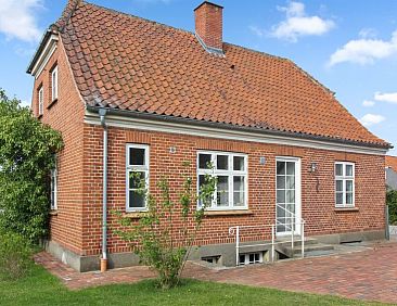 Vakantiehuis "Lilli" - 2km to the inlet