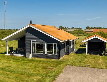 Vakantiehuis "Ernesta" -  from the sea