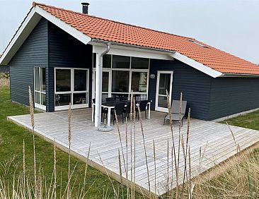 Vakantiehuis &quot;Sylwia&quot; -  from the sea