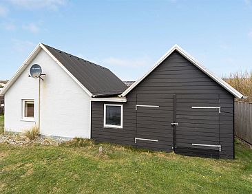 Vakantiehuis "Fransiska" -  from the sea