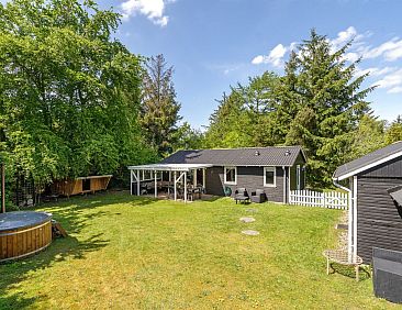 Vakantiehuis "Ulrike" - 600m to the fjord