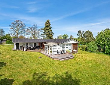 Vakantiehuis &quot;Teija&quot; - 300m from the sea