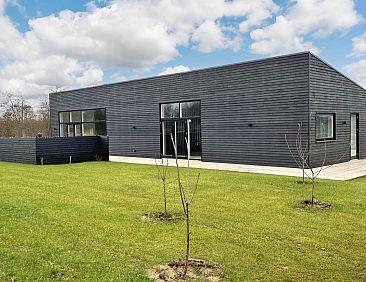 Vakantiehuis &quot;Aatami&quot; - 500m from the sea