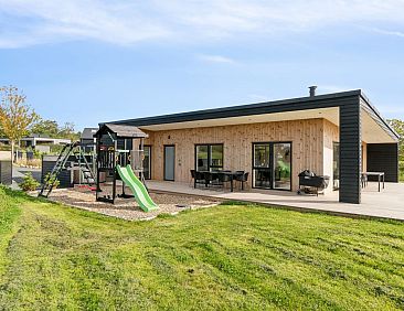 Vakantiehuis "Harrieth" - 300m from the sea