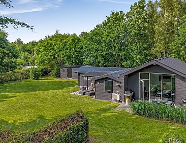 Vakantiehuis &quot;Sunja&quot; - 450m from the sea