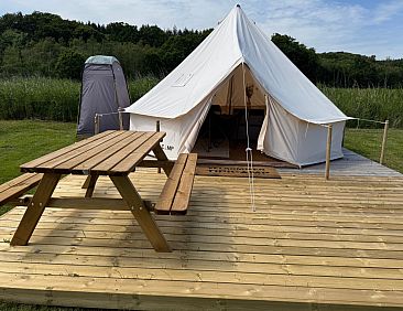 Tipi tent