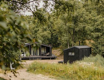 The Hills met Hottub &amp; Sauna