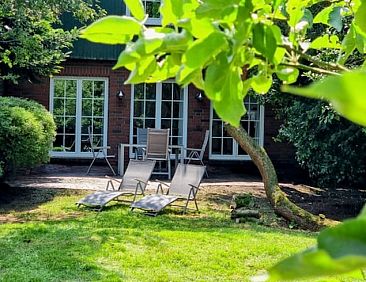 Huisje in Großefehn