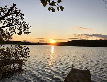 Vakantiehuis Reetdach Ferienhaus am Lübbesee Sauna Bootsteg