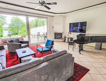 Appartement Terrassenwohnung am See