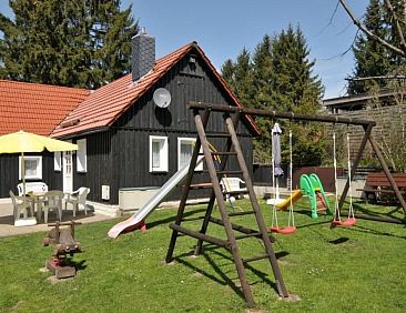 Vakantiehuis mit Spielplatz, Garten und Fernsicht