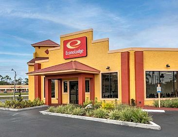 Econo Lodge Inn &amp; Suites Maingate Central