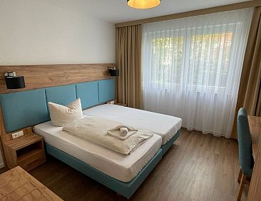 Appartement Kernsanierte Ferienwohnung in ruhiger und zentra