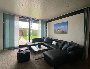 Vakantiehuis in Tossens mit Möblierter Terrasse