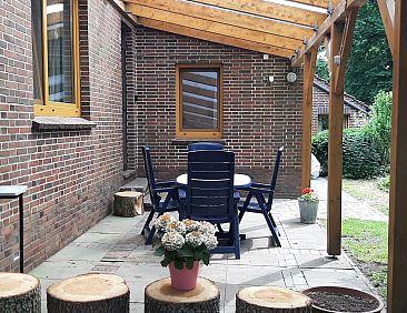 Appartement Geräumige Ferienwohnung in Kölker mit Terrasse