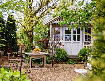 Appartement Gemütliche Wohnung in Bracht mit Garten