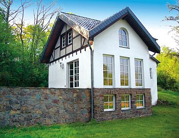 Vakantiehuis Fachwerkhaus mit Garten, Grill und Terrasse