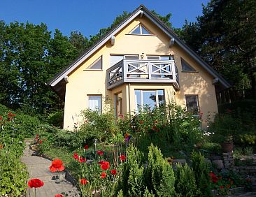 Appartement mit Garten in ruhiger Lage