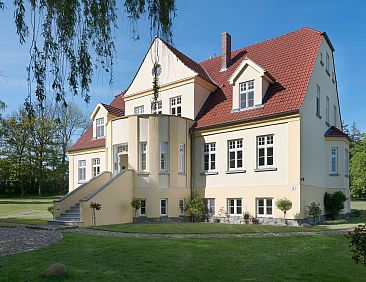 Appartement Wohnung in der ersten Etage des Herrenhauses