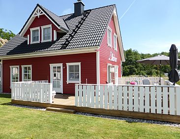 Vakantiehuis Komfortables Ferienhaus in Breege mit Sauna
