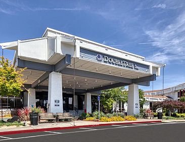 DoubleTree By Hilton Sacramento