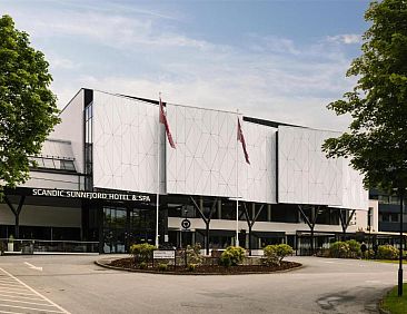 Scandic Sunnfjord Hotel &amp; Spa
