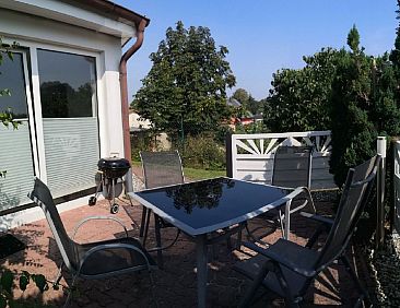Vakantiehuis Modern ausgestattetes Ferienhaus mit Terrasse