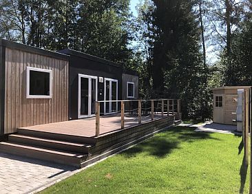 Vakantiehuis Schönes Ferienhaus in Wackersdorf mit Whirlpoo