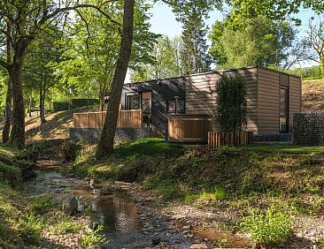Vakantiehuis Resort Walsdorf - Sauwer Lodge hottub | 6p