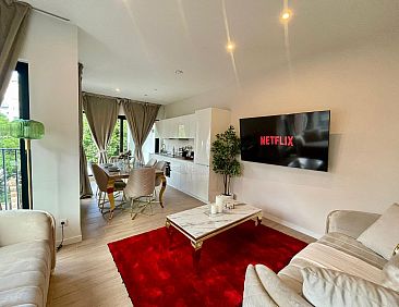 One Lux Stay Near Antwerp Central - 3 Bedroom 15 Bathroom