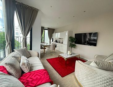 One Lux Stay Near Antwerp Central - 1 Bedroom