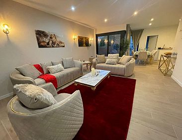 One Lux Stay 3BR / 2BA Antwerp near Central Station
