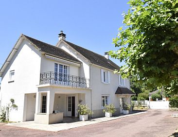 Geschakelde woning in Tournus