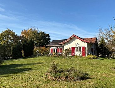 Huisje in La Chapelle Saint Sauveur
