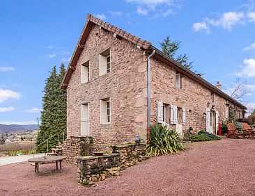 Vrijstaande woning in St-Symphorien-Marmagne