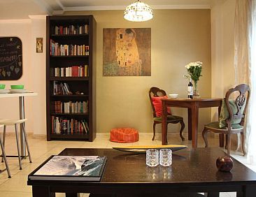 Tiffany's Apartment
