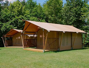 Safari tent for 5 person