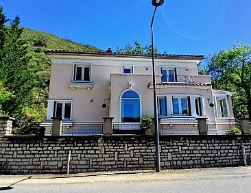 Geschakelde woning in Limoux