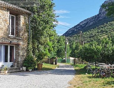 Vrijstaande woning in Nimes