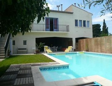 Vakantiehuis Schönes Ferienhaus mit Pool