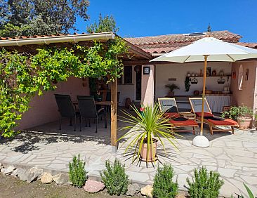 Vakantiehuis in La Livinière mit Großer Terrasse