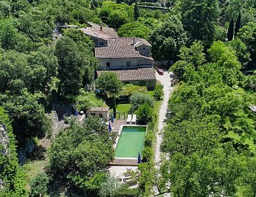 Vrijstaande woning in L'isle-Sur-La-Sorgue