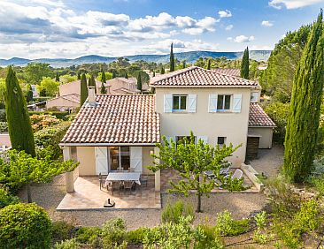 Vrijstaande woning in Nans-Les-Pins