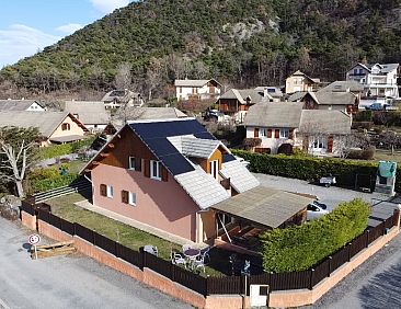 Vrijstaande woning in Savines-Le-Lac