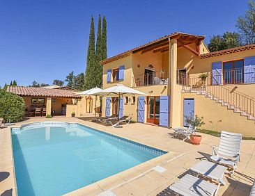 Vrijstaande woning in Carcès