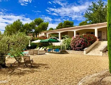 Villa BONHEUR