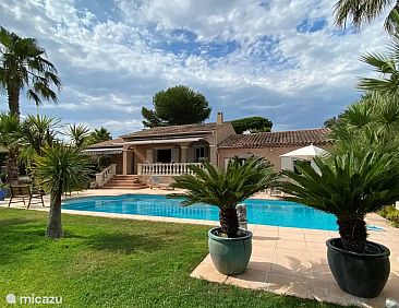 Villa Cote D'Azur privé zwbad 8 pers