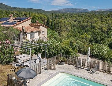 Vrijstaande woning in Seillans